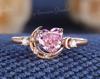 Anello di fidanzamento con zaffiro rosa taglio cuore Anello con luna celeste Anello fantasy in oro rosa con diamanti Regalo personalizzato per le donne per la mamma Gioielli con zaffiro