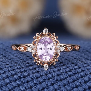 Unique Oval Cut Lavender Sapphire Engagement Ring Vintage Diamond Halo Purple Sapphire Wedding Ring Rose Gold Anniversary Rings For Women
