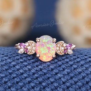 Einzigartiger rosa Feueropal Verlobungsring Rose Gold Opal Ehering Mond Stern Design Diamantcluster Mond inspiriert Versprechen Ringe für Frauen