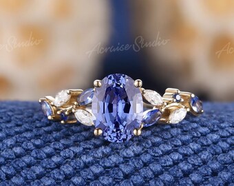 Vintage Oval Cut Cornflower Sapphire Engagement Ring Dainty Diamond Cluster Wedding Ring Yellow Gold Anniversary Promise Rings For Women