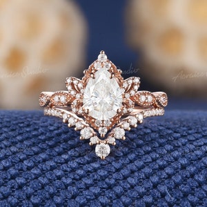 Butterfly engagement ring setting sale