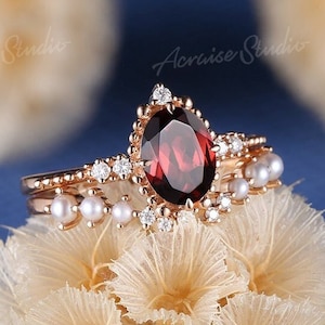 Unque Garnet Wedding ring set Vintage Red Gemstone engagement Rings Rose Gold Diamond Cluster Pearl Open Wedding Band Custom Rings For Women