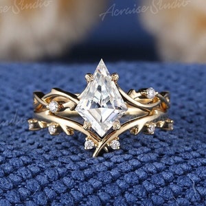 Vintage Kite Cut Moissanite Engagement Ring Set Floral Wedding Ring Women Moissanite Promise Rings Vintage Unique Twig Leaf Claws Prong set