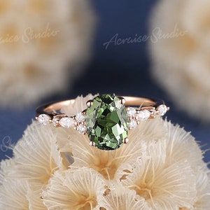 Vintage Olive Green Sapphire Sapphire Engagement Ring Rose Gold Green Gemstone Wedding Ring Diamond Cluster Anniversary Rings For Women