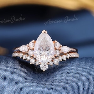 1.5CT Moissanite engagement ring set Pear shaped  Moissanite bridal set rose gold wedding rings women Diamond cluster ring Unique 2pcs rings