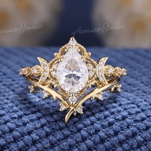 Moon engagement ring set clearance