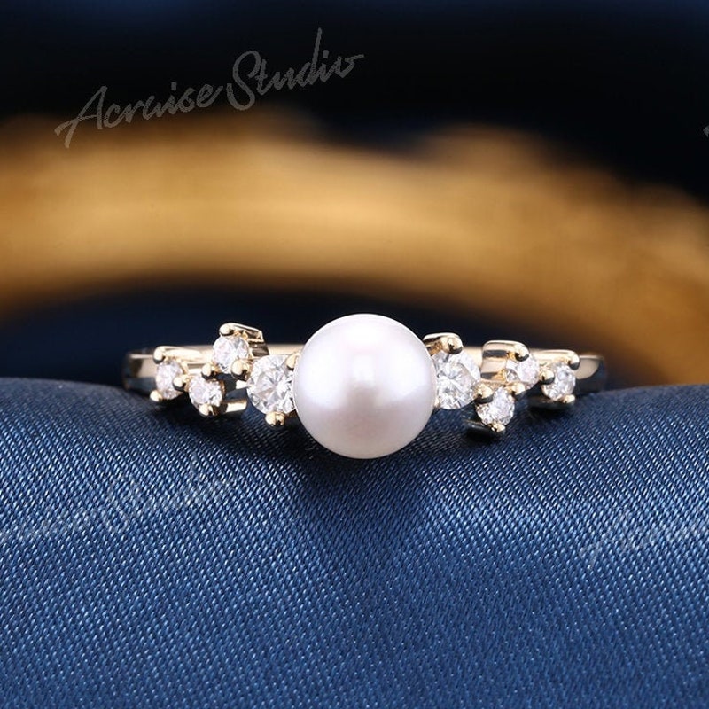 Pearl Wedding Ring - Etsy