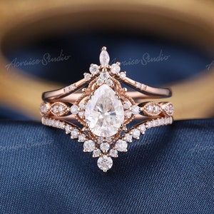 3pcs Moissanite Engagement Ring Set Pear shaped Moissanite Wedding Ring Set Diamond Vintage Bridal Sets Rose gold Milgrain Rings Women