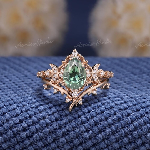 ヴィンテージ風宝石付きリングセット