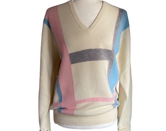 J McInerney Vintage 1980’s 100% Lambswool V-Neck Sweater