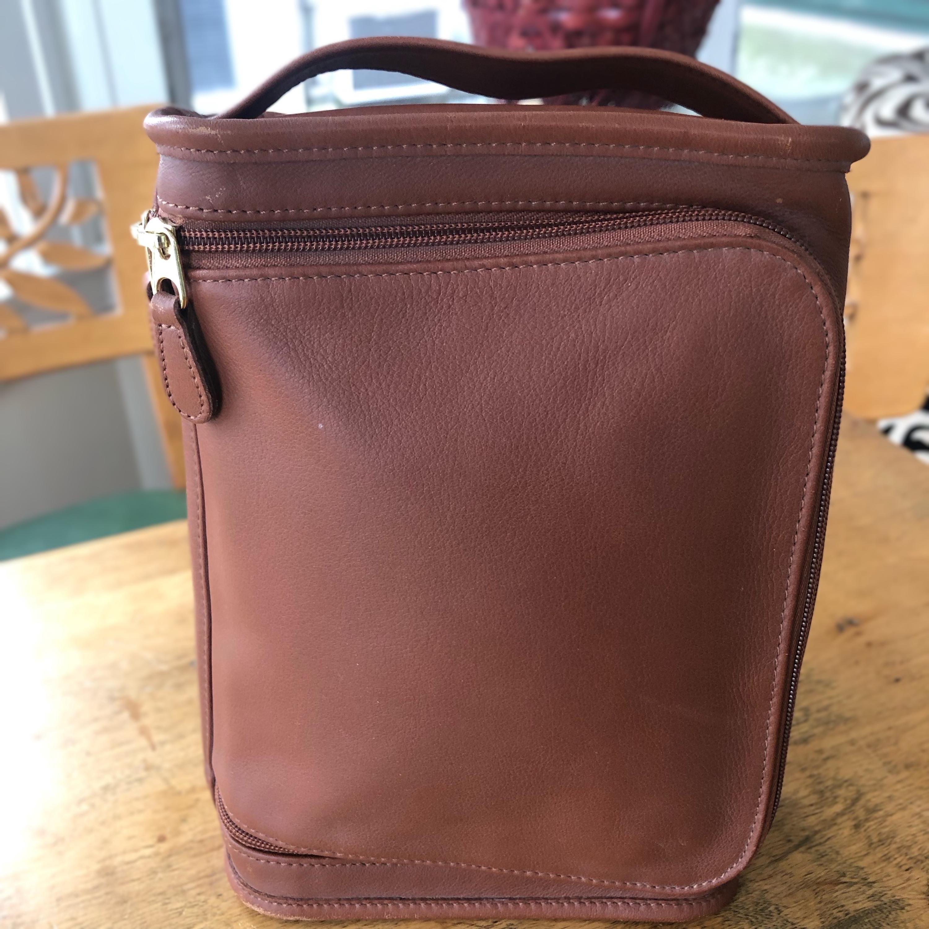 Complete Set of 4 Vintage Coach Leather Travel Bags, British Tan 