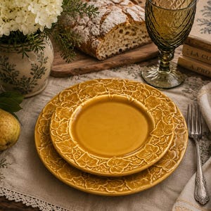 Varages Plates - Etsy
