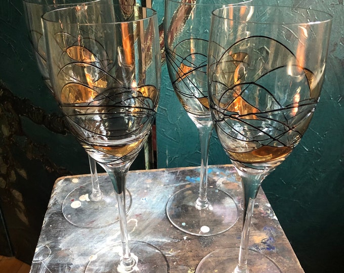 Set of 4 Barcelona Wine Glasses, FREE Shipping Etsy