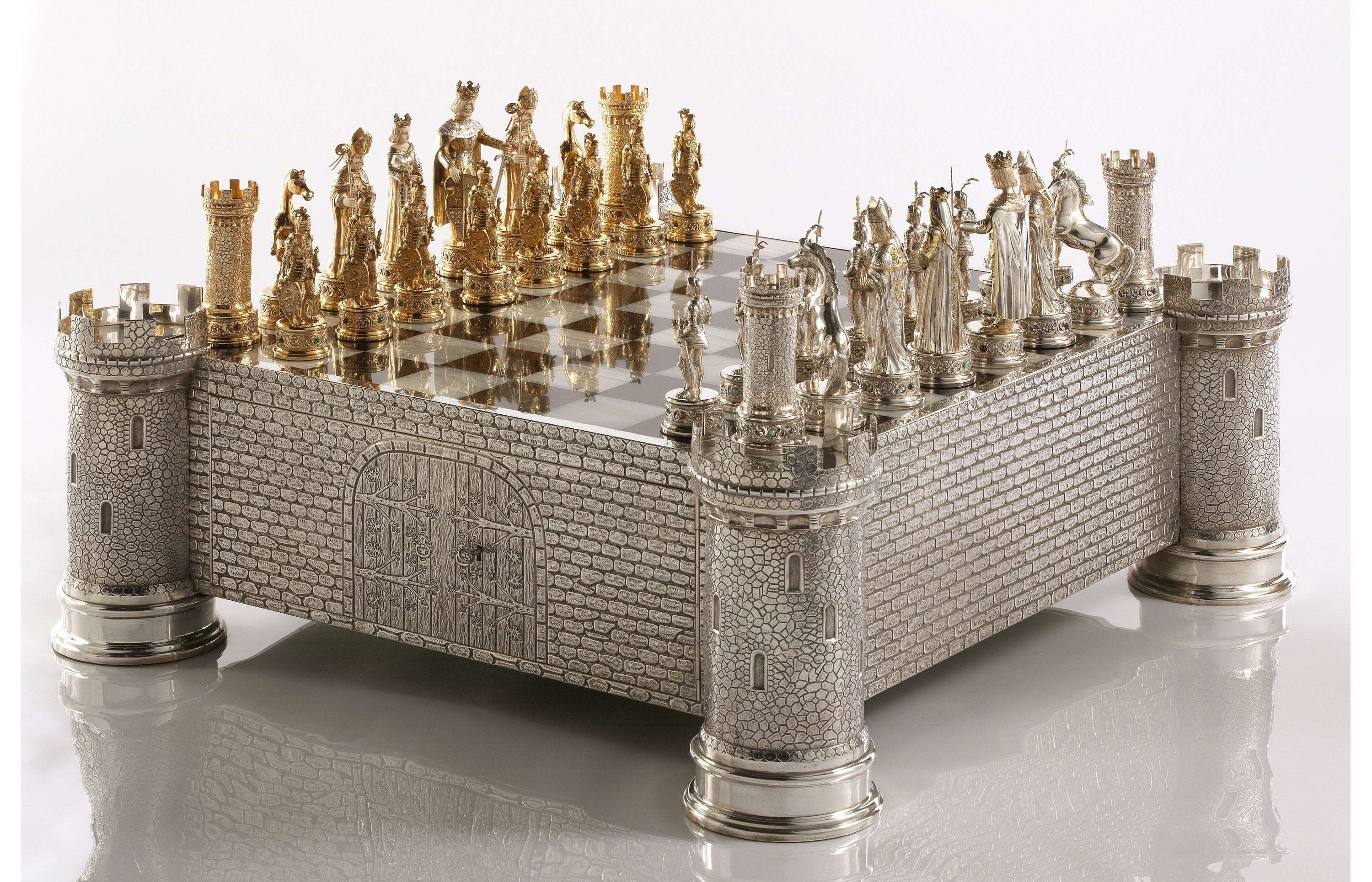 Really semiconductor Offer jewel royale chess set Downtown Ready Electrify