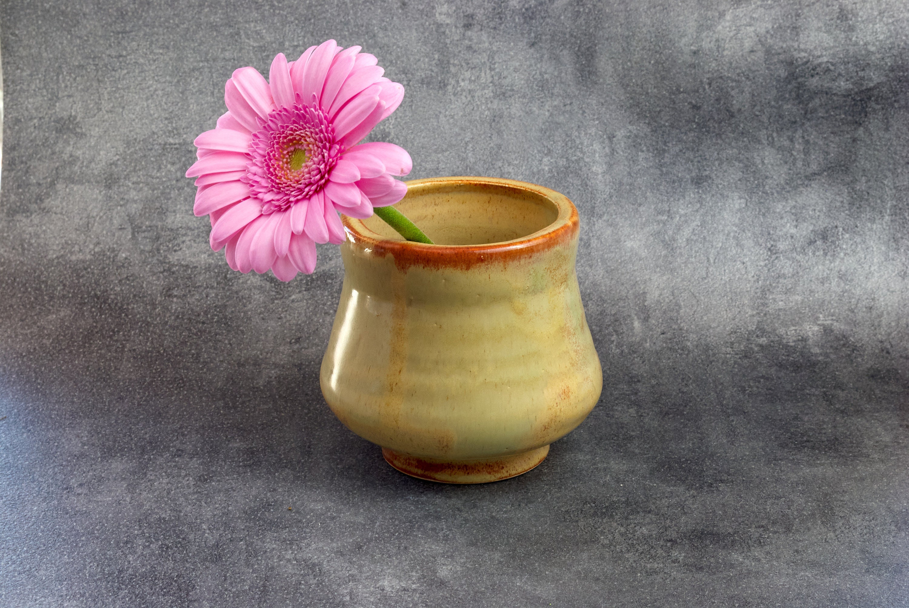 Vase ou Pot à Crayon, Grès, Argile, Provence, Tour