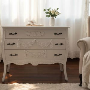 French Country Solid Mahogany Wood White Chest Of 3 Drawer Bedroom Clothes Dresser