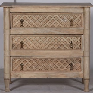 Hand Carved Solid Wood Bachelors Chest Of Three Drawers Rustic Bedroom Dresser Driftwood Finish