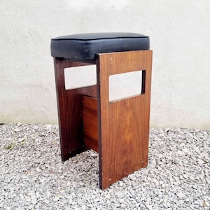 Mid Century Leather Stool / Vintage Chair / Wooden Brown Stool / Italian Design / Black Leather Stool / Retro Stool / Stools / 1970 / &#39;70s