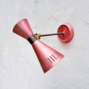 Candeeiro de parede Stilnovo moderno vintage de meados do século / Arandelas de Stilnovo / Candeeiro de parede vintage / Stilnovo / Decoração de casa / Itália / década de 1950 / anos 50
