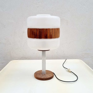 Mid Century Plastic and Wooden Table Lamp / White Table Lamp / Italian Design / Vintage Lighting / Retro Lighting / Italy / 1970 / &#39;70s