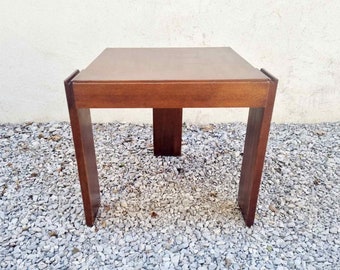 Mid Century Modern Coffee Table / Design Gianfranco Frattini for Cassina / End Table / Coffee Table / Wooden Side Table / Italy / '70s