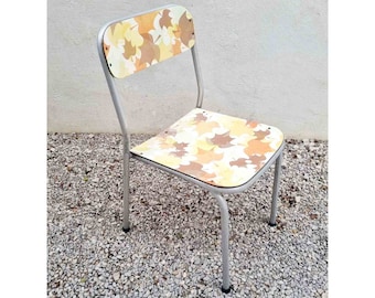 Mid Century Dining Chair / Yugo Design / Vintage Chair / Formica Chair / Bistro Chair / Retro Chair / Retro Stool / Yugoslavia / 1960 / '60s