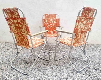 Set van 3 vintage aluminium klapstoelen / retro strandstoelen / terrasstoelen / campingmeubilair / bloemenpatroon / Joegoslavië / jaren 70/'70