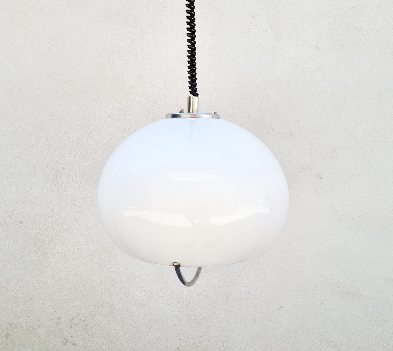 ミッドセンチュリー ラージ ホワイト シーリング ランプ / モデル