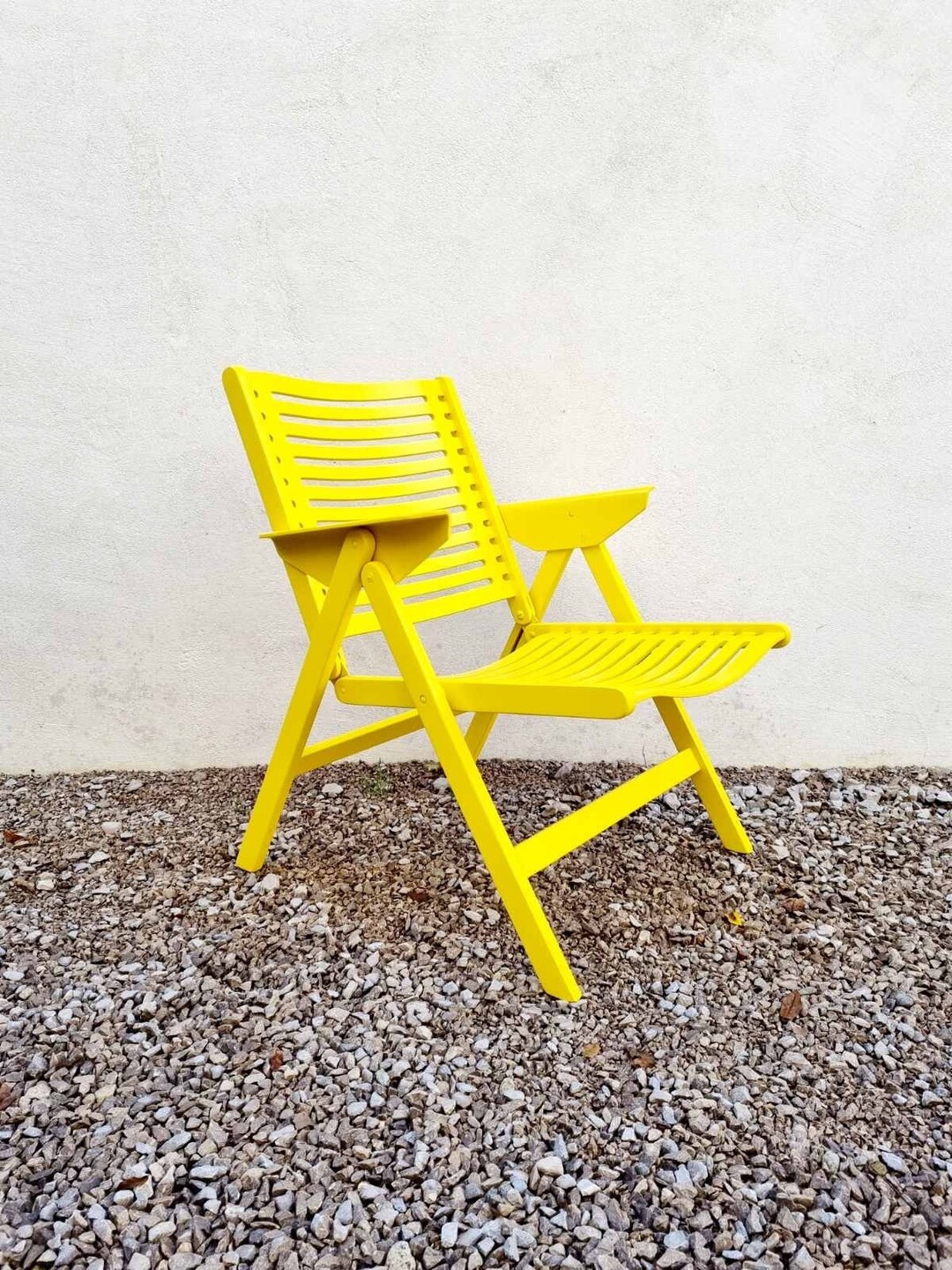 Mid Century Modern Folding Easy Chair / Vintage Lounge Armchair / Model