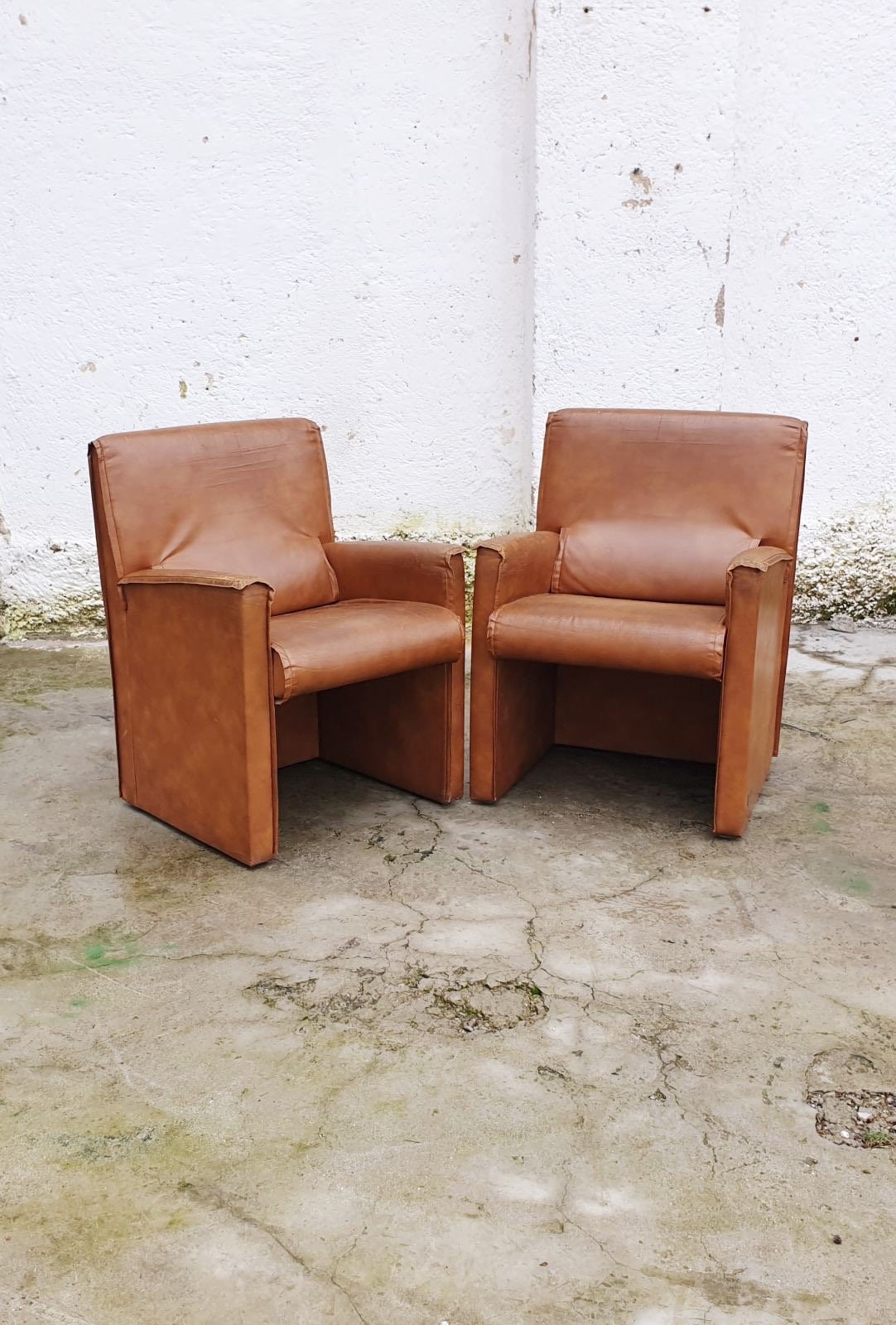 Pair of Mid Century Leather Armchairs / Busnelli Italy / Etsy