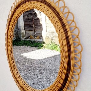 Mid Century Wall Mirror / Vintage Rattan Round Wall Mirror / Franco Albini Style / Boho Mirrors / Home Decor / Italian Design / 1970s / '70s imagem 6