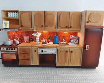 Lundby wooden original bedroom set with tiny accessories inclusive