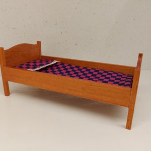 Lundby original wooden bed
