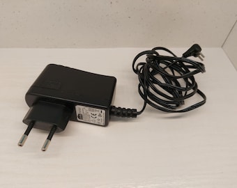 Lundby Transformator 5V, für USA/Canada geeignet mit Reiseadapter.