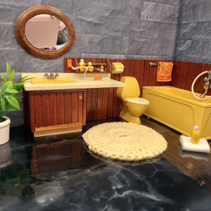 Lundby original complete bathroom set with tiny accessories inclusive.