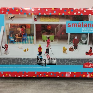 Lundby dollhouse winter garden from 2013. Brand New in original packaging.
