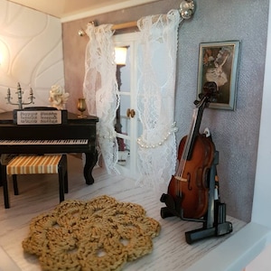 Dollhouse cello,violin,Lundby size lovely decoration
