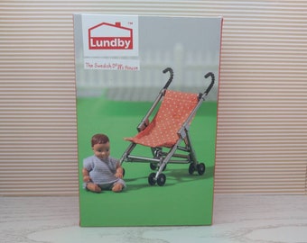 Lundby baby with pushchair