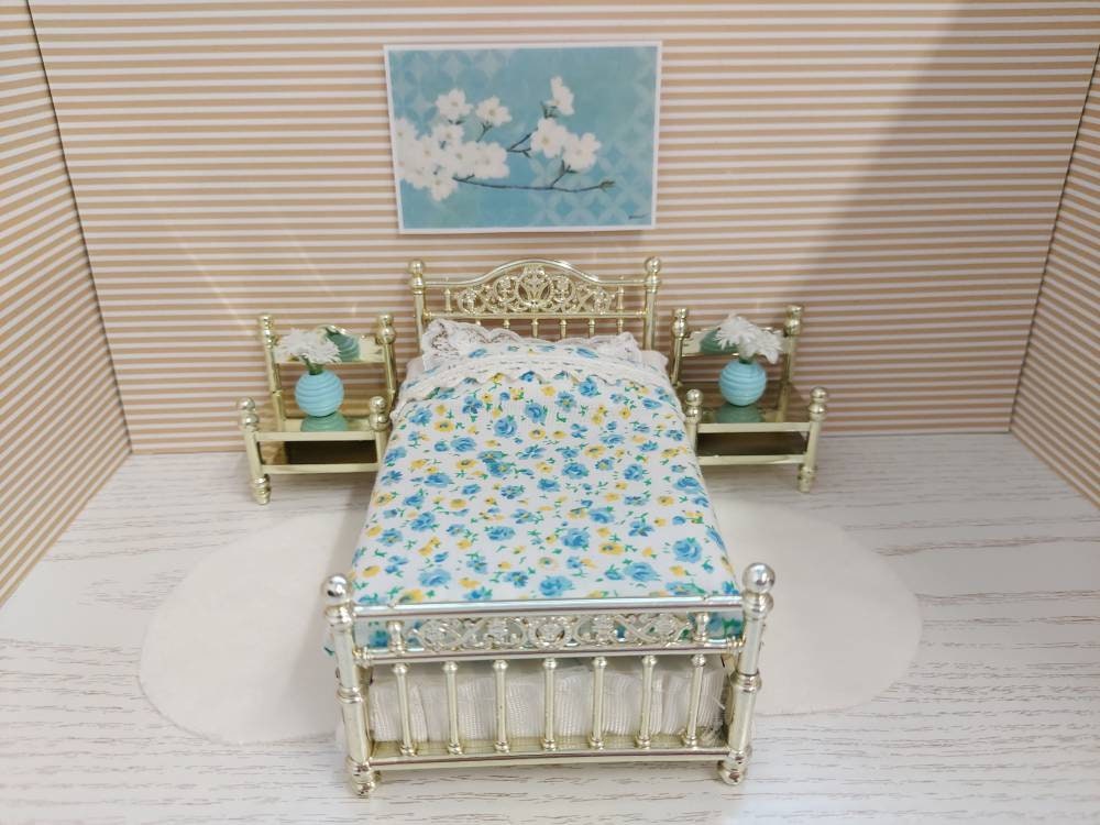 Lundby Original Brass Bed / Bedroom Set With Tiny Accessories