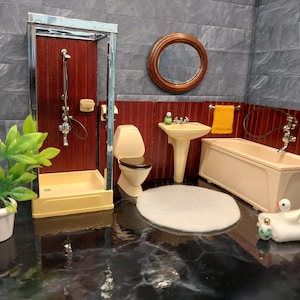 Lundby original complete bathroom set with tiny accessories inclusive.