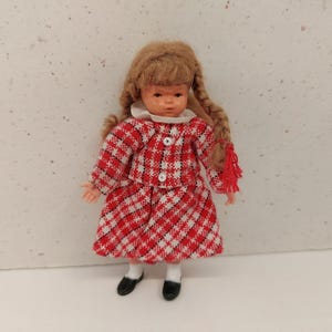 Lundby / Caco girl doll