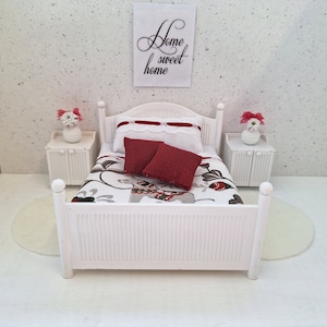 Lundby bedroom set with tiny accessories inclusive