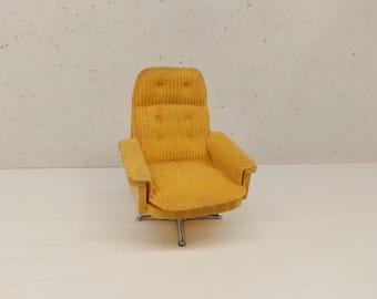 Silla giratoria Lundby para la casa de muñecas.