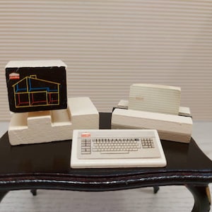 Lundby older computer