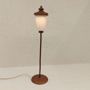 Lundby standing lamp
