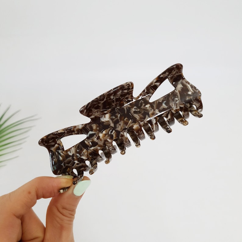 Tortoise Marble Fashionable Linda Hair Clip 4.7 Inch Big Size Luxurious French Hair Clip Hair Claw for Woman