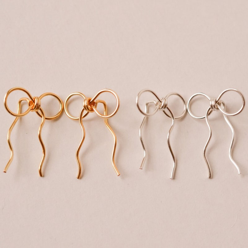 Bow earrings Jewels