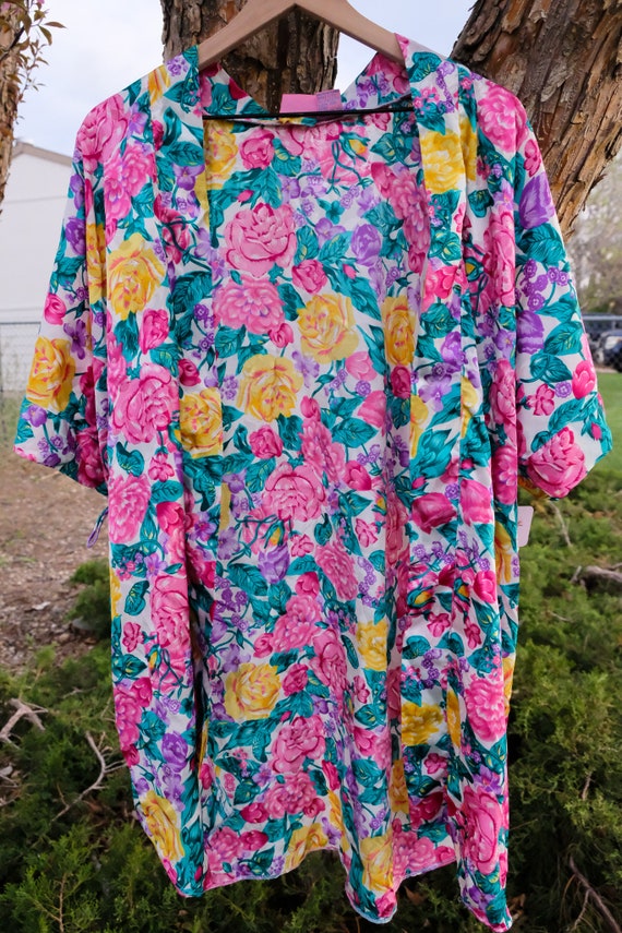 Colorful Floral Robe Kimono - image 8