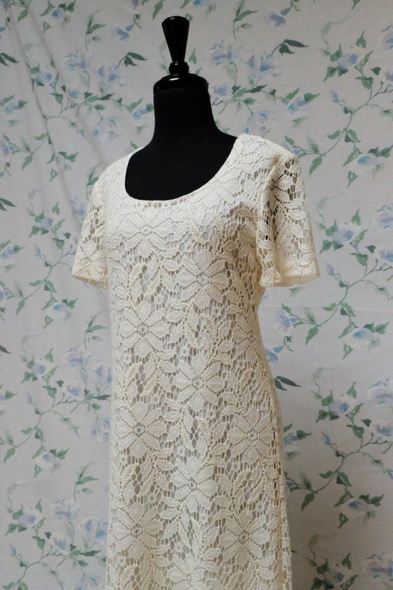 90's Crochet Lace Summer Maxi Dress - image 9