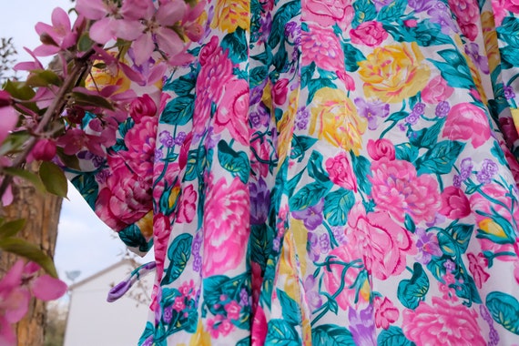 Colorful Floral Robe Kimono - image 4